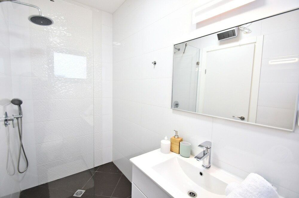 Фото Ariston Luxury Garden Apt W Private Pool