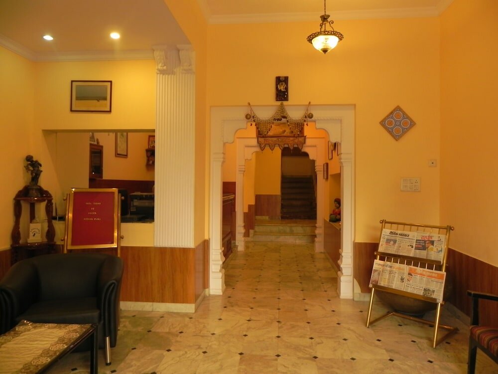 Фото Hotel Kishan Kunj