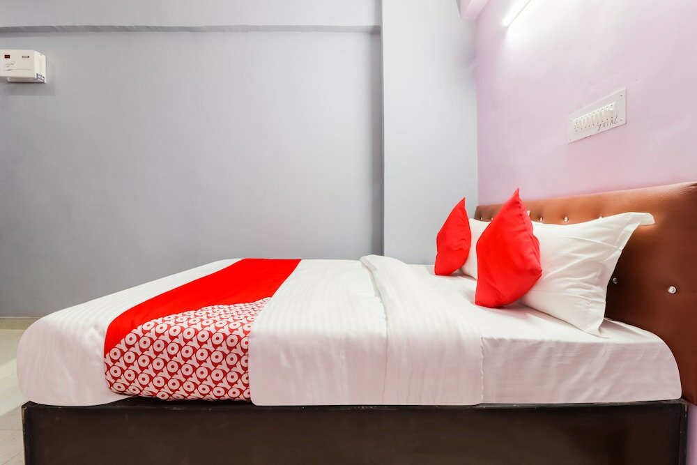 Фото Oyo 61469 Kalawati Palace