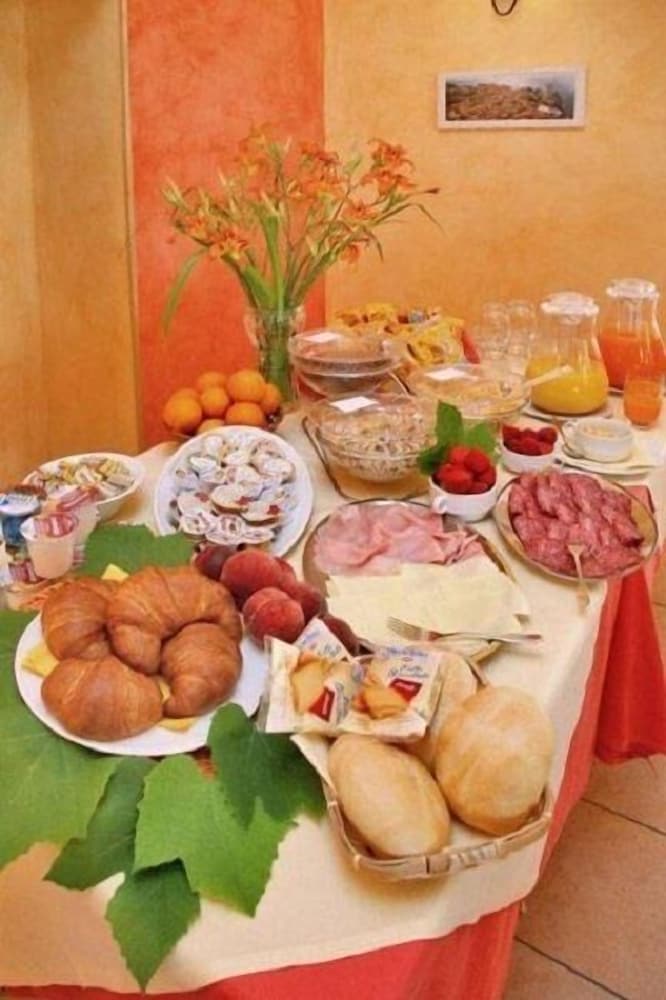 Фото Hotel Baitone