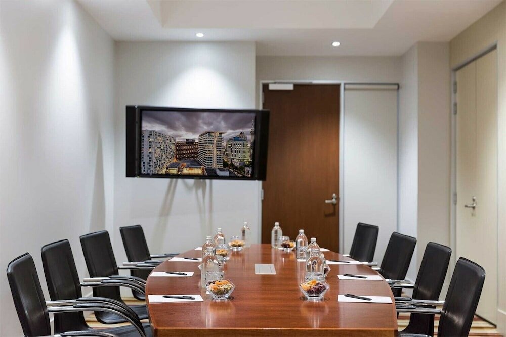 Фото Pullman Auckland Hotel & Apartments