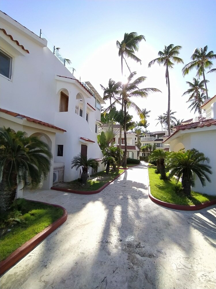 Фото TrueCost Resort Villas Paradise