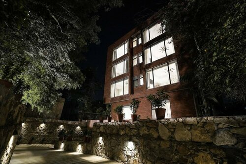Гостиница Brij Nest, Jaipur - An All Suite Boutique Hotel в Джайпуре