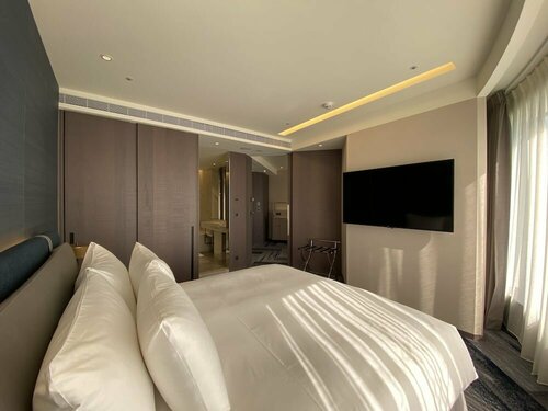 Гостиница Monarch Plaza Hotel в Таоюане