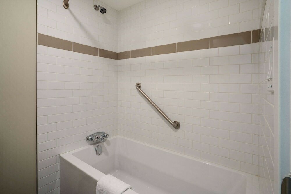 Фото Thriftlodge by Wyndham Regina North