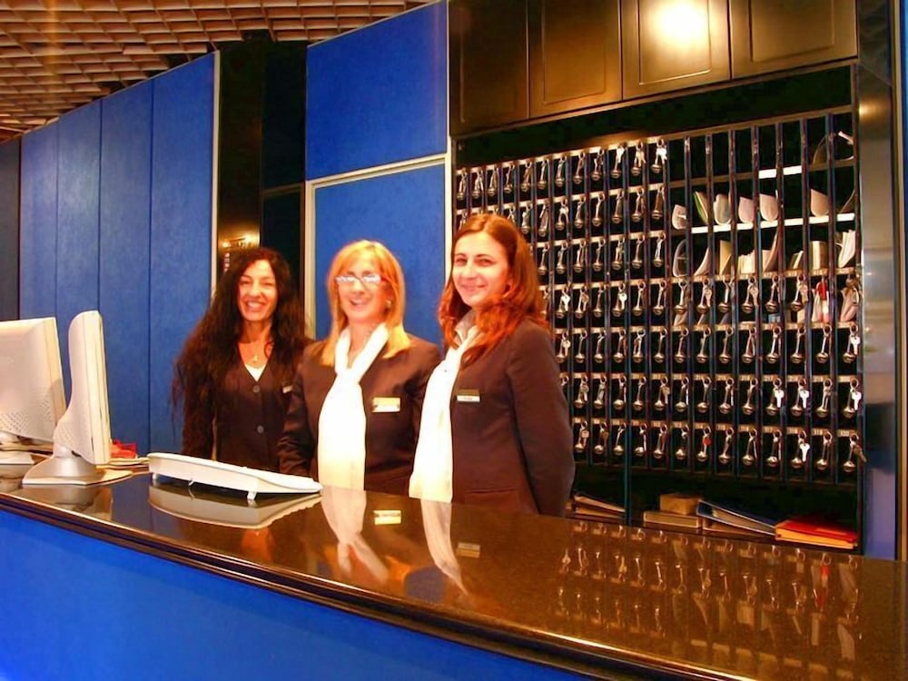 Фото Grand Hotel Dei Cesari Dependance