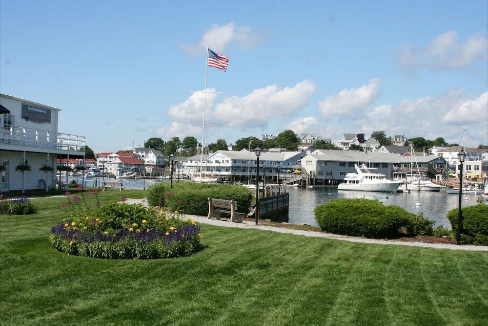 Фото Boothbay Harbor Inn