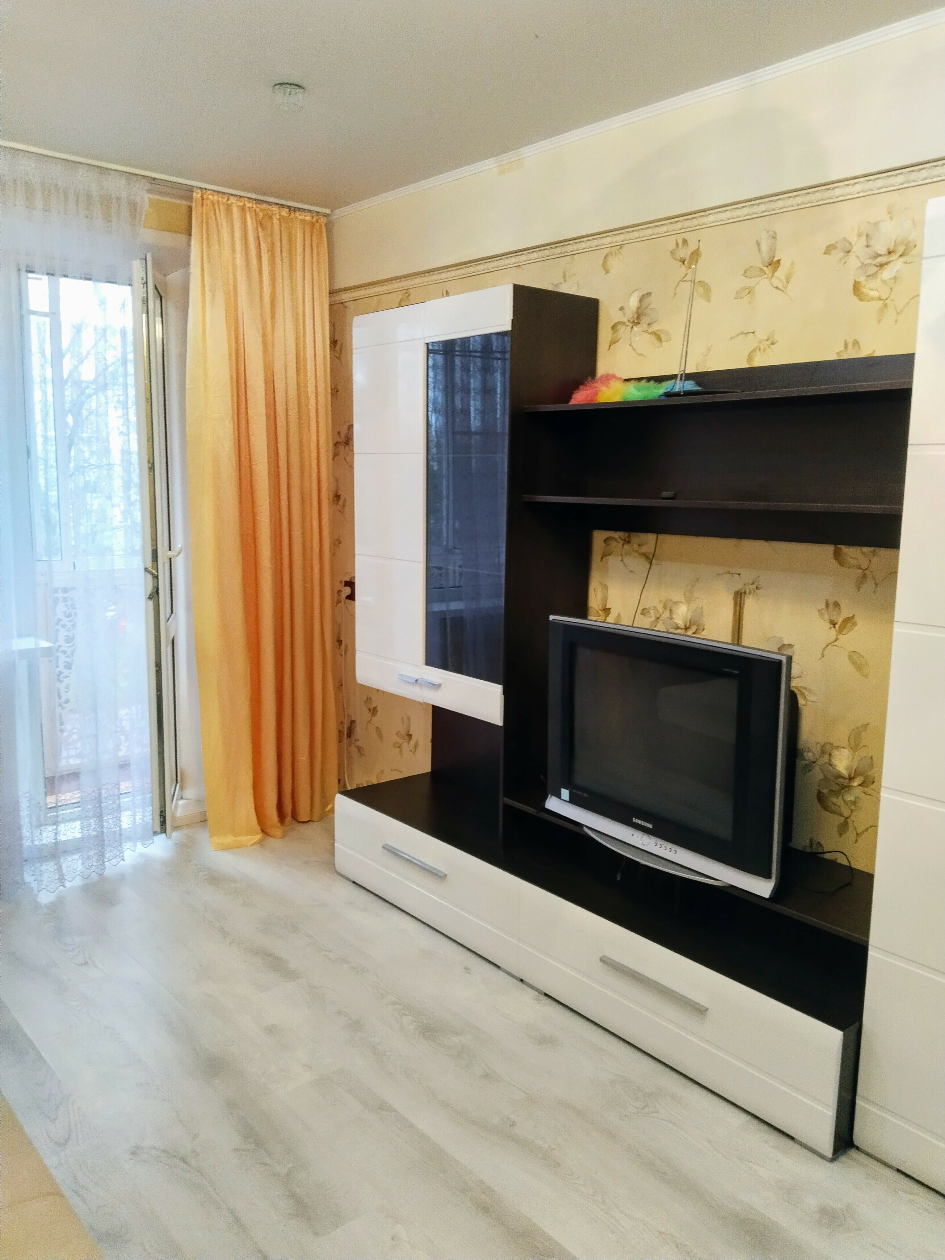 Фото Уютная Трехкомнатная Квартира