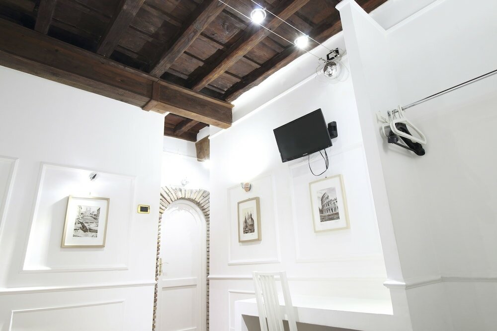 Фото Domus Ester Roma