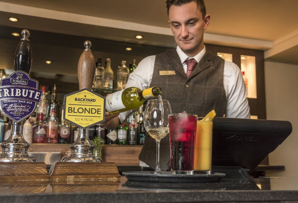 Фото The Swan Hotel, Stafford, Staffordshire