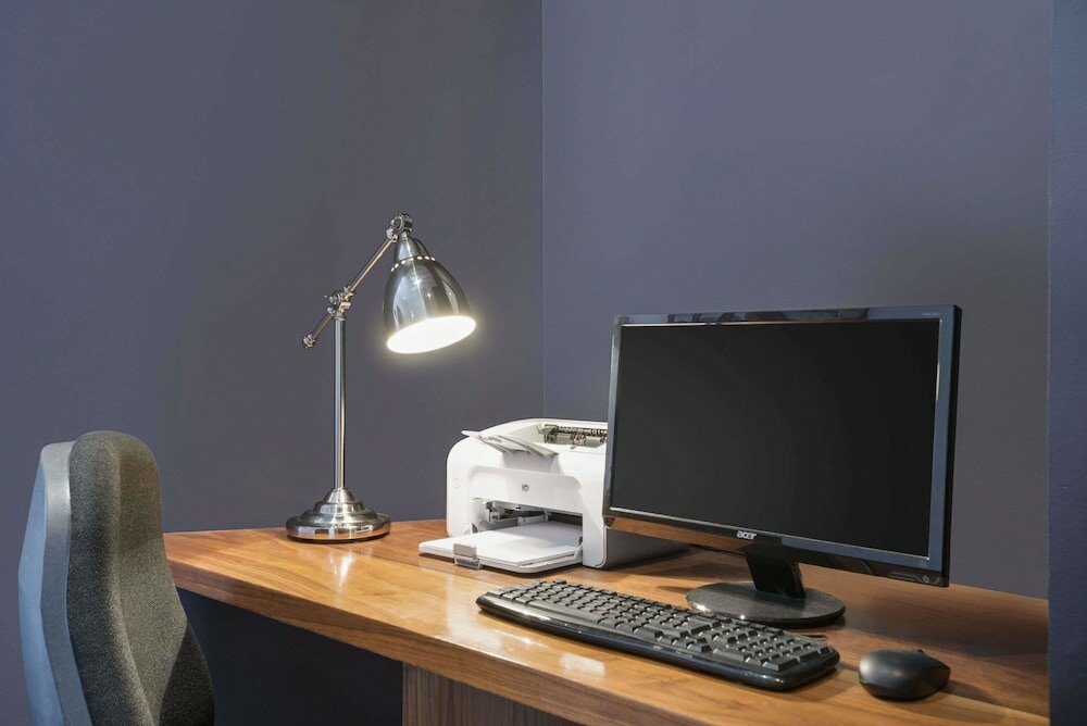 Фото Ramada by Wyndham Belfast City Centre