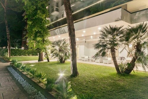 Внешний вид отеля Perla Verde Hotel в Червии, фото 1