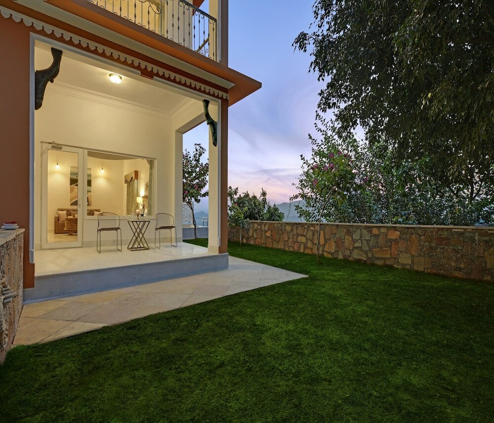 Фото Fateh Garh Resort by Fateh Collection