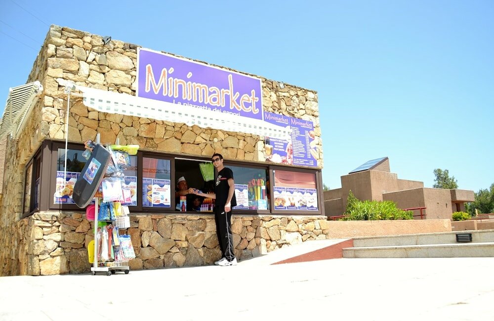 Фото Centro Vacanze Cugnana Verde