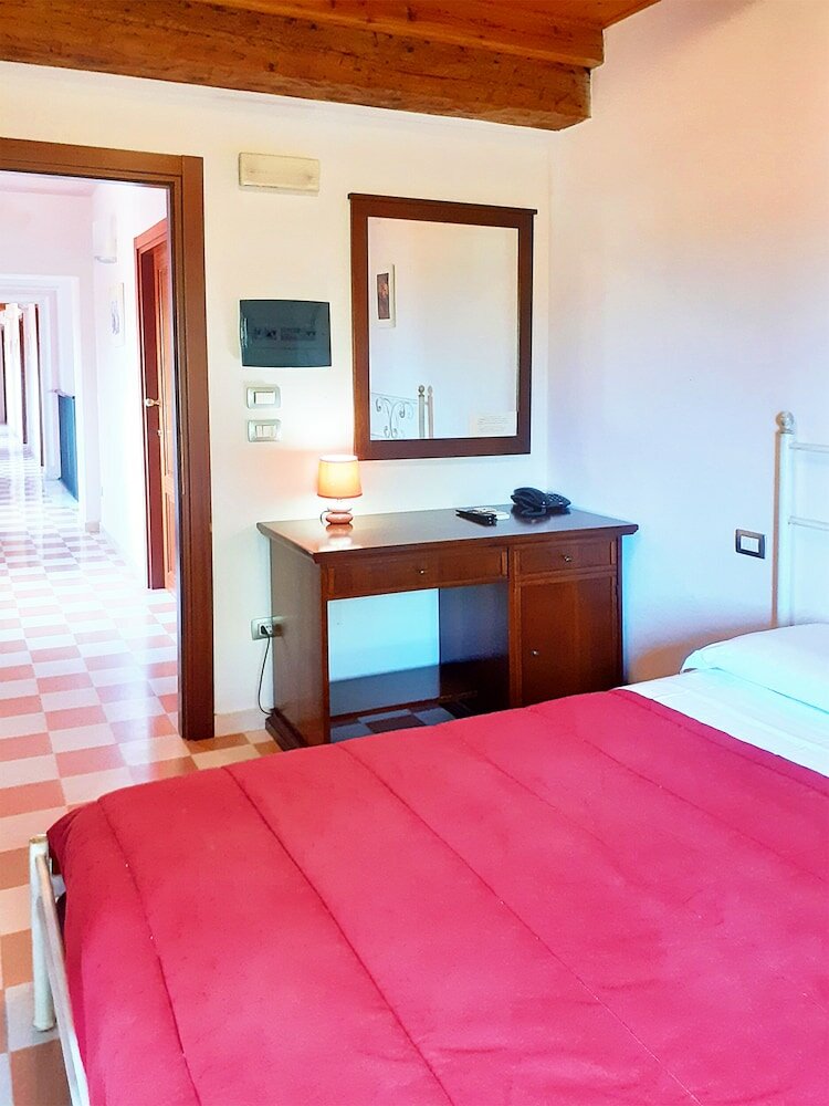 Фото Villa Maria Pia