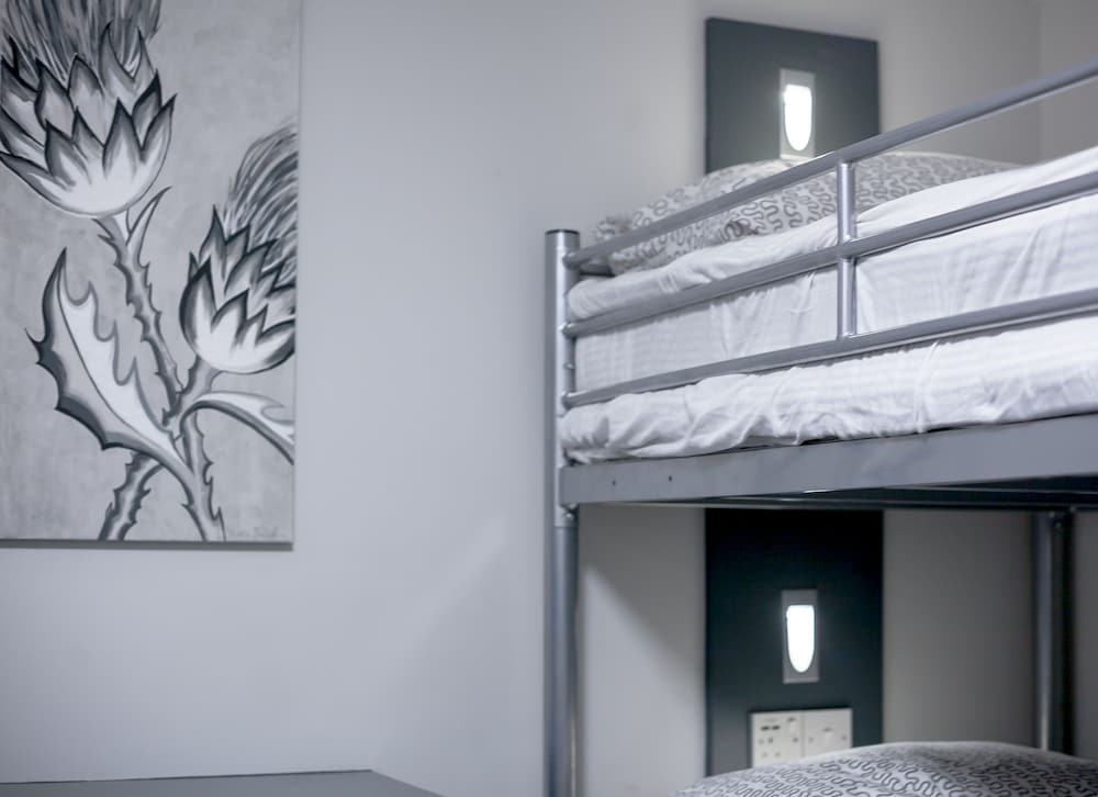 Фото West End Hotel