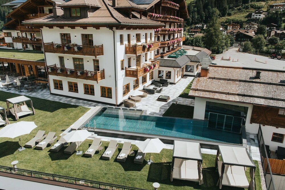 Фото Hotel Tauernhof