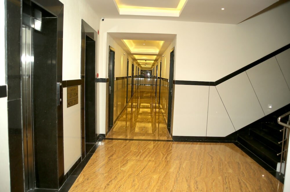 Фото Hotel Lavanya Palace