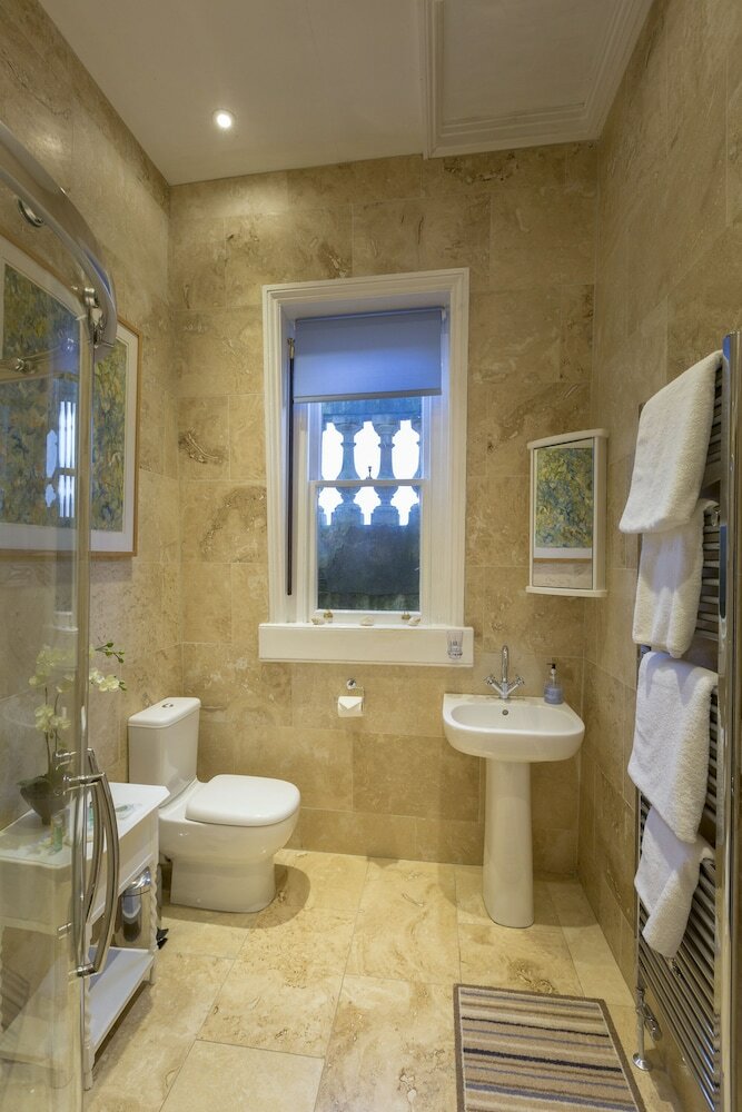 Фото Grosvenor Villa