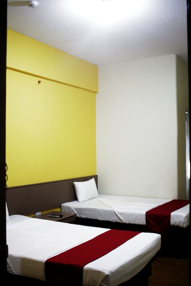 Фото In & Go Hotel