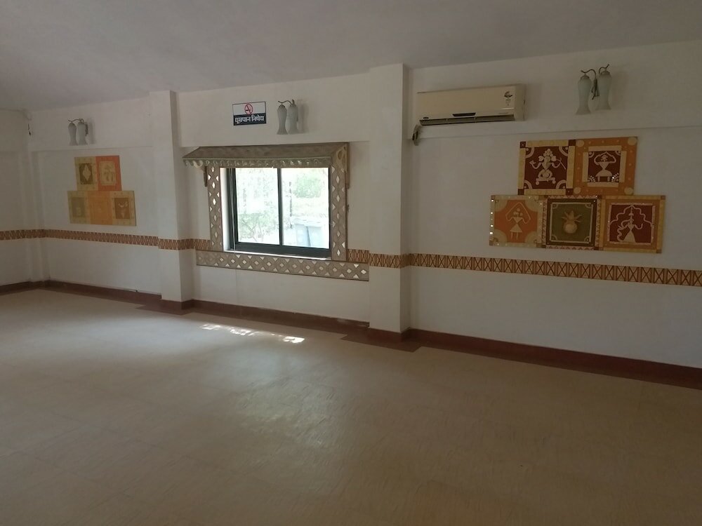 Фото Tourist village Khajuraho