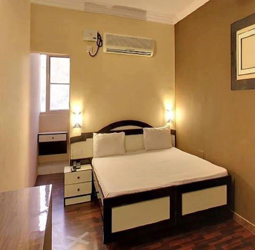 Фото Uno In Quality Business Hotel