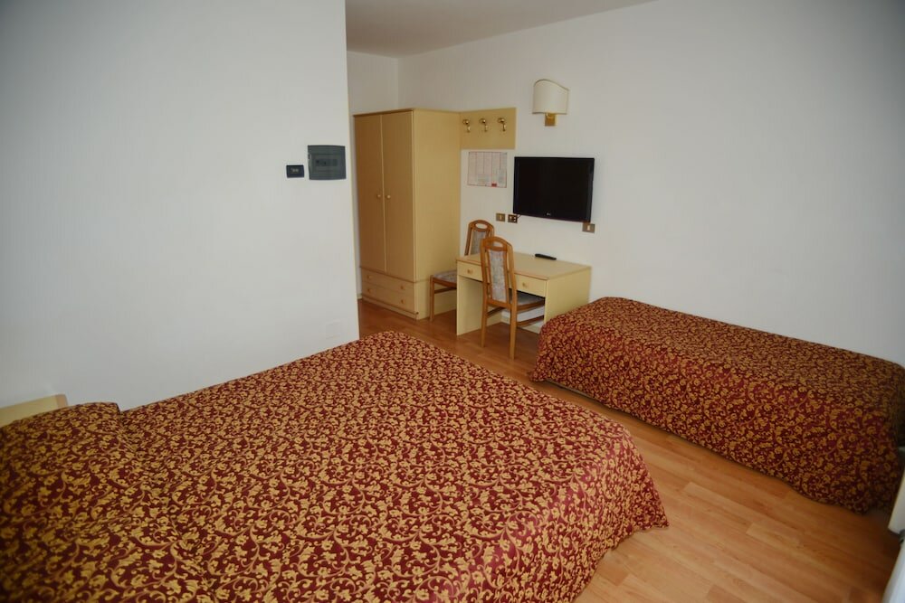 Фото Hotel Canada