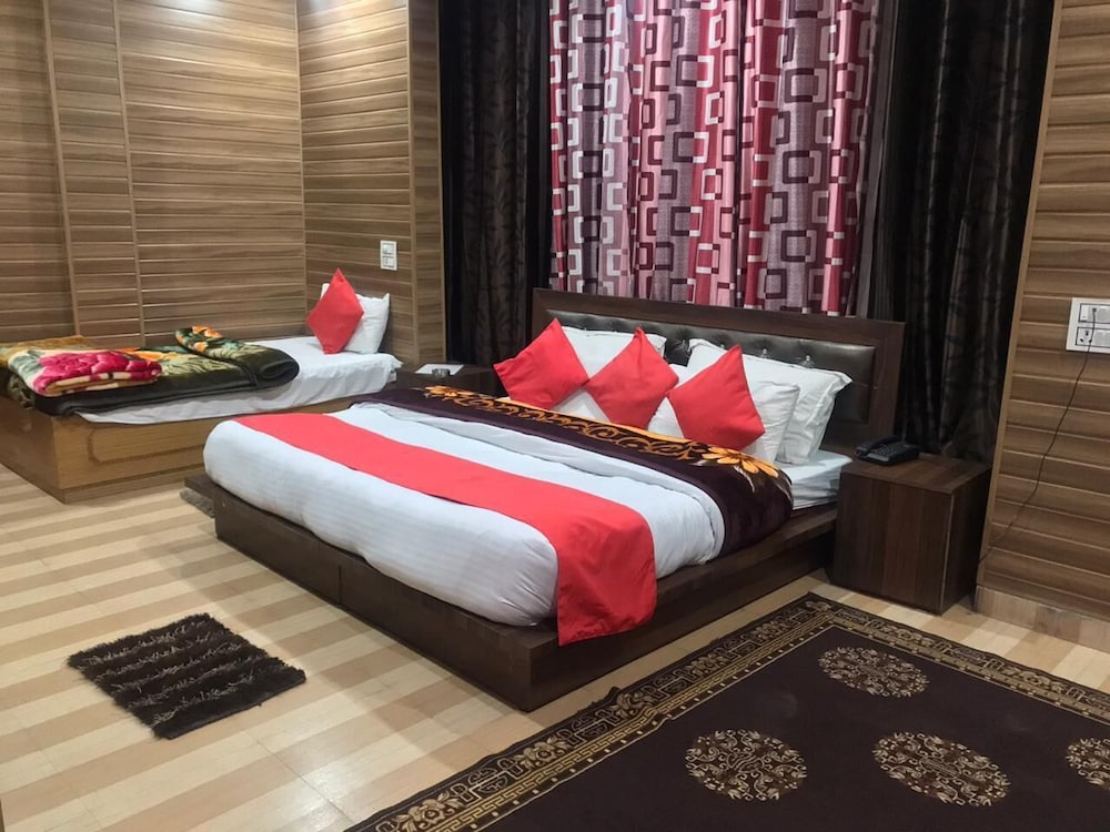 Фото Hotel Grand Raga