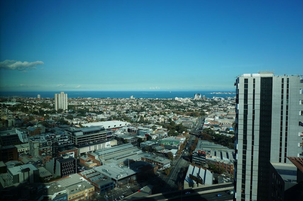 Фото Shadow Play 2Bed Ocean View Apartment