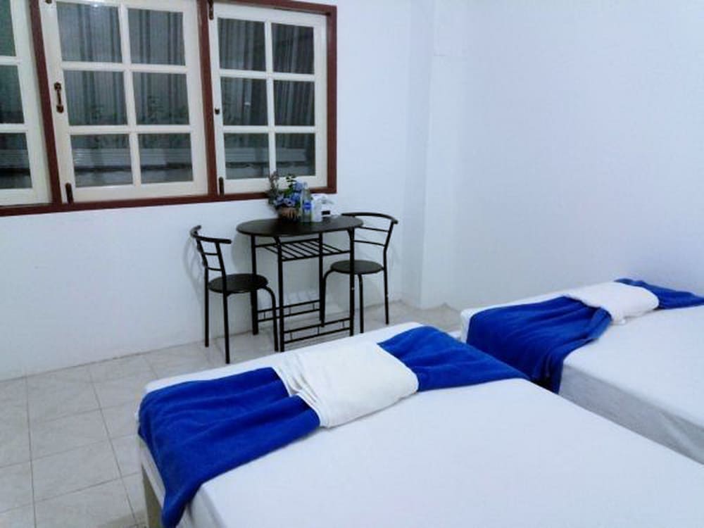 Фото Madinah Hostel Ranong