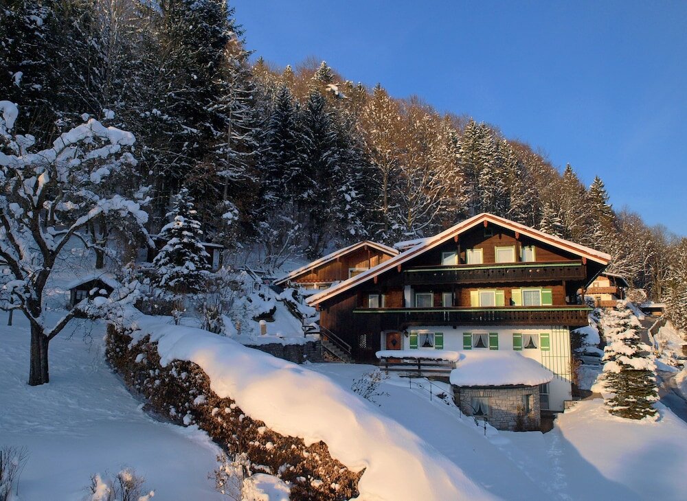 Фото Gaestehaus Bergwald