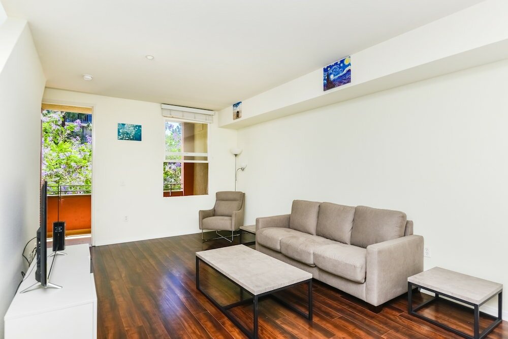 Фото Pelicanstay in Downtown San Diego