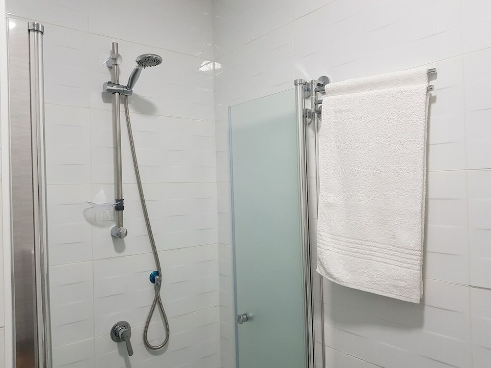 Фото Airport Guest House