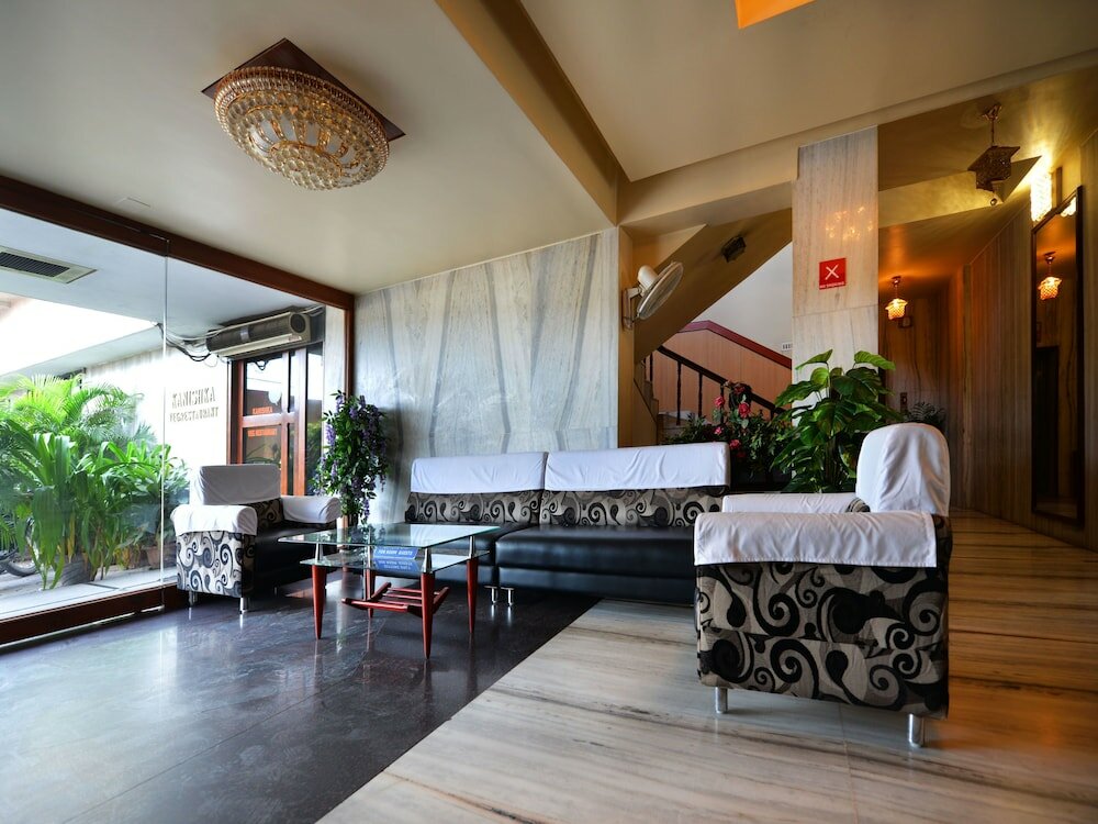 Фото отеля 1