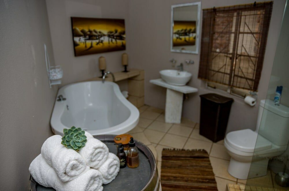 Фото Khululeka Bushveld Guest Farm