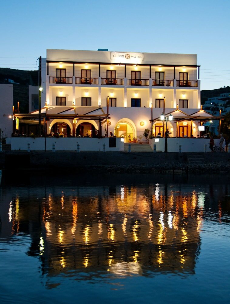 Фото отеля 1