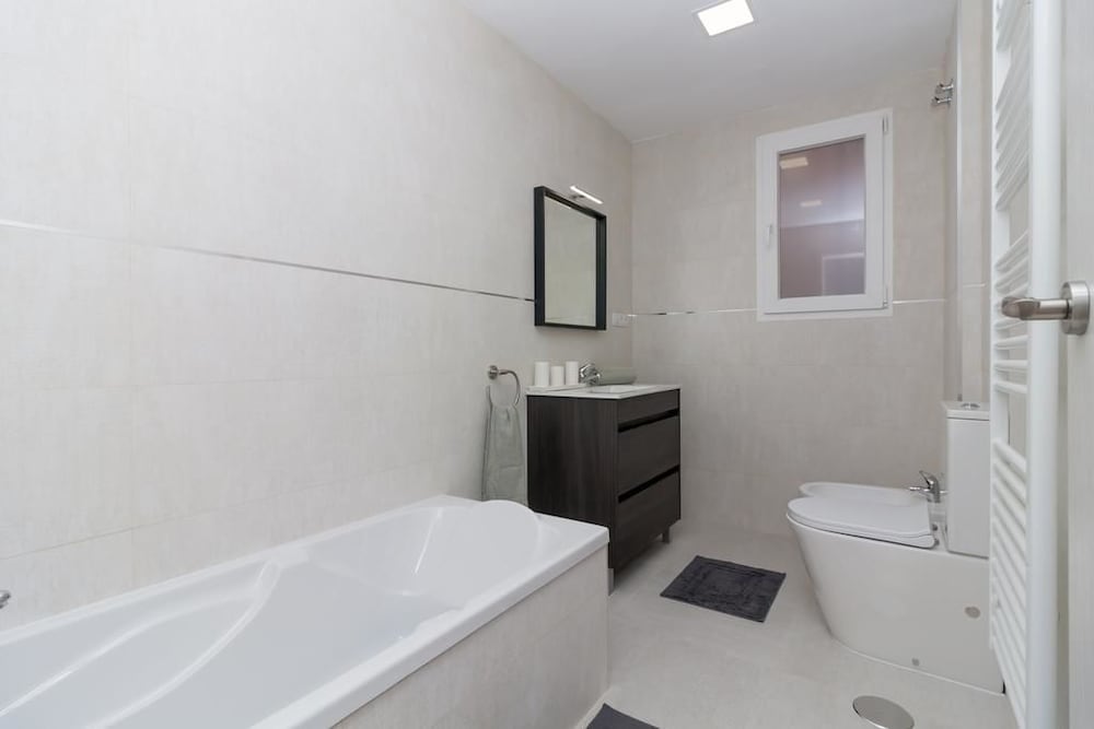 Фото Big Flat Granada