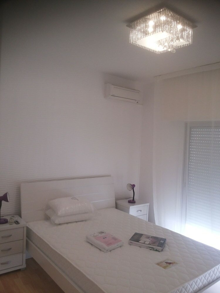 Фото 3 Bedroom Apartment with Sea View