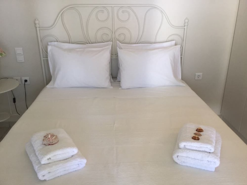 Фото Blue Azur Deluxe Villa