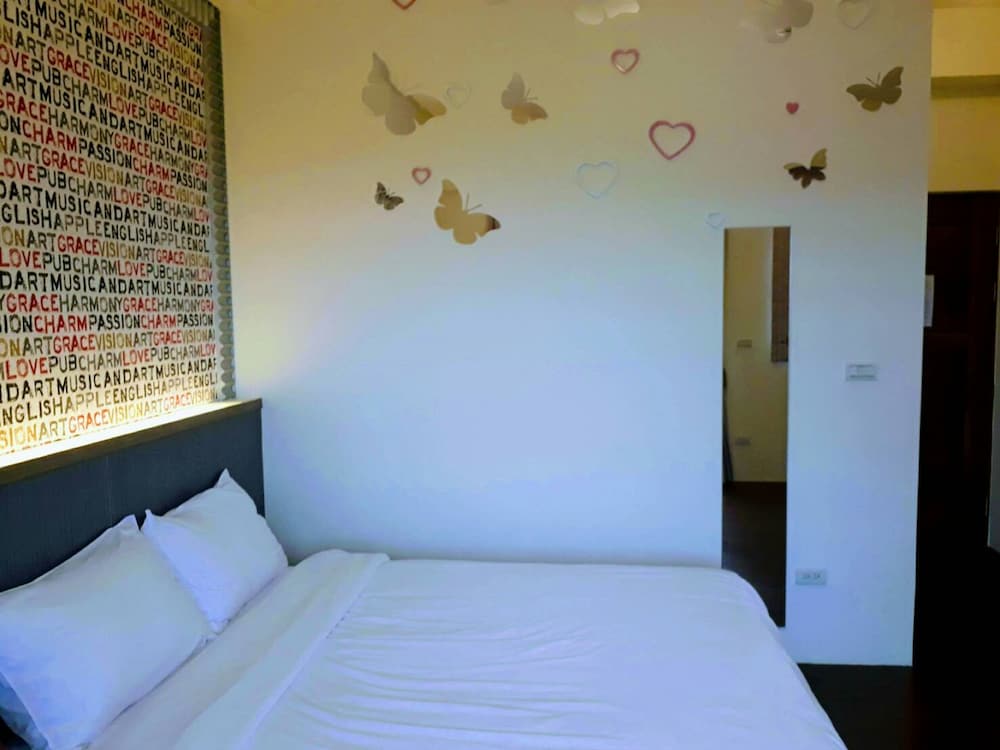 Фото Light Travel