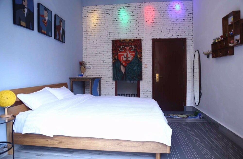 Фото Zhaohuaxishi Youth Hostel