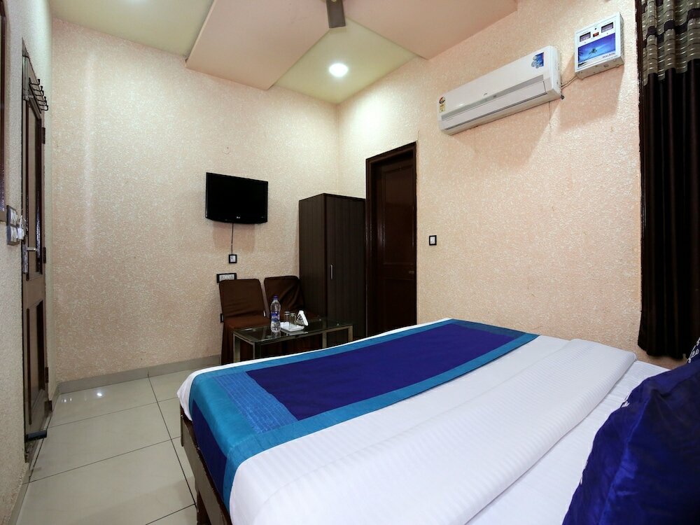 Фото Oyo 9808 Hotel Prem Sagar