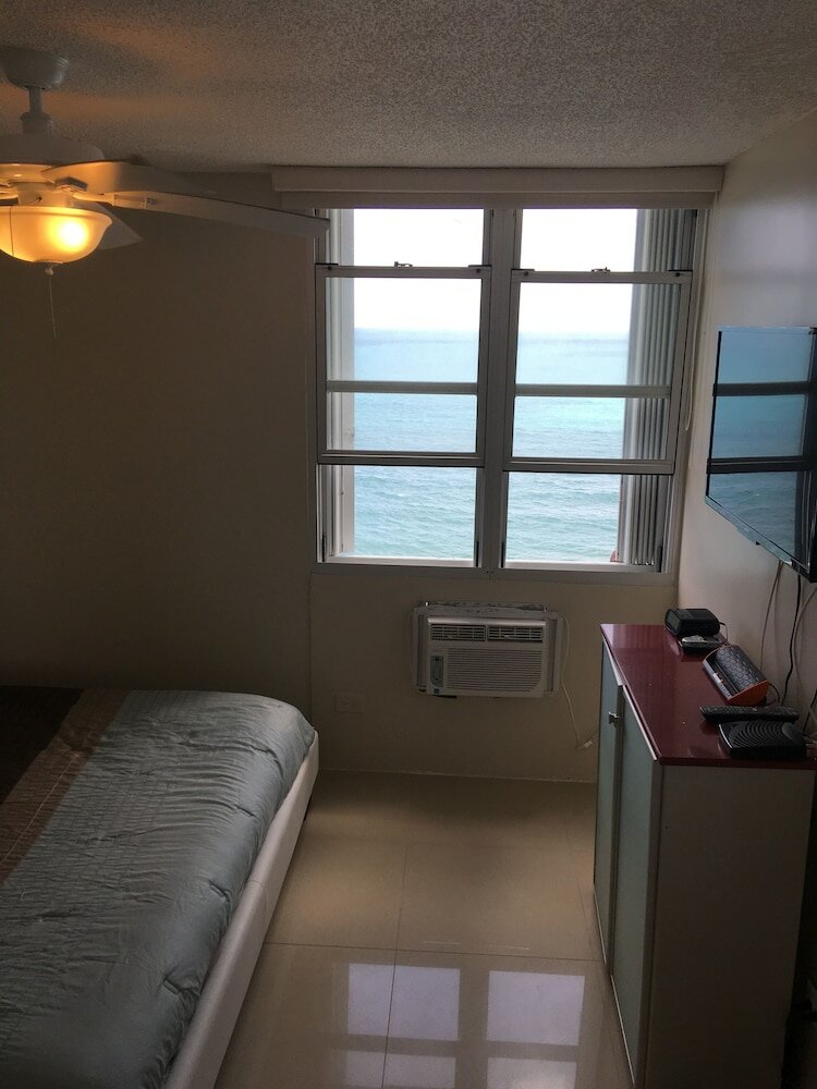 Фото Ocean View Gorgeous 1 Bedroom Apt
