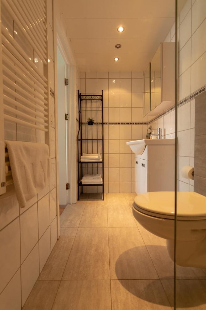 Фото Bjarmó Guesthouse