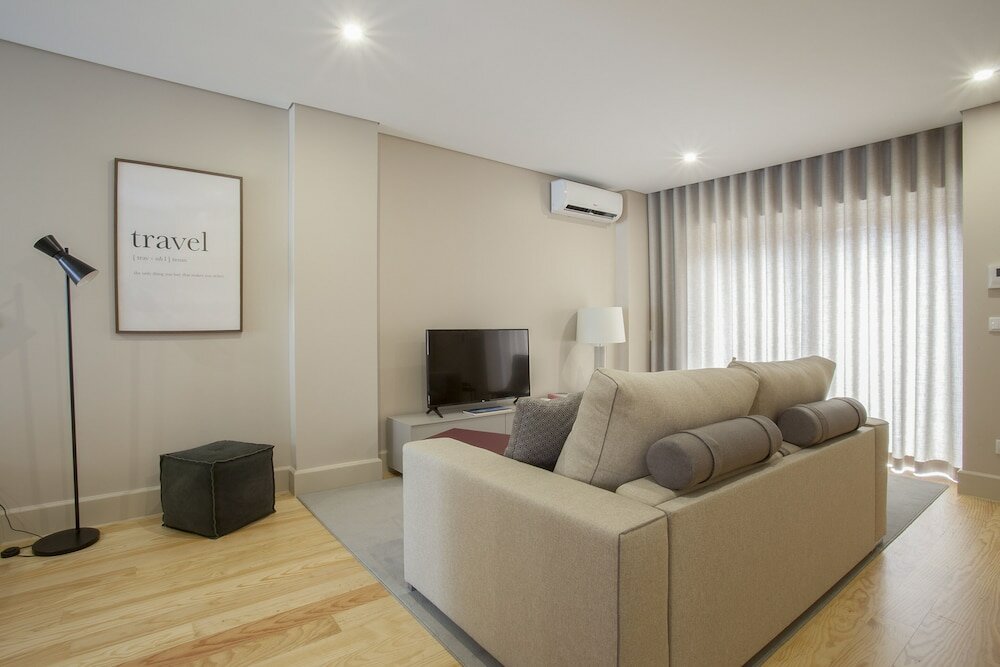 Фото Liiiving In Porto Luxury Boutique Apart