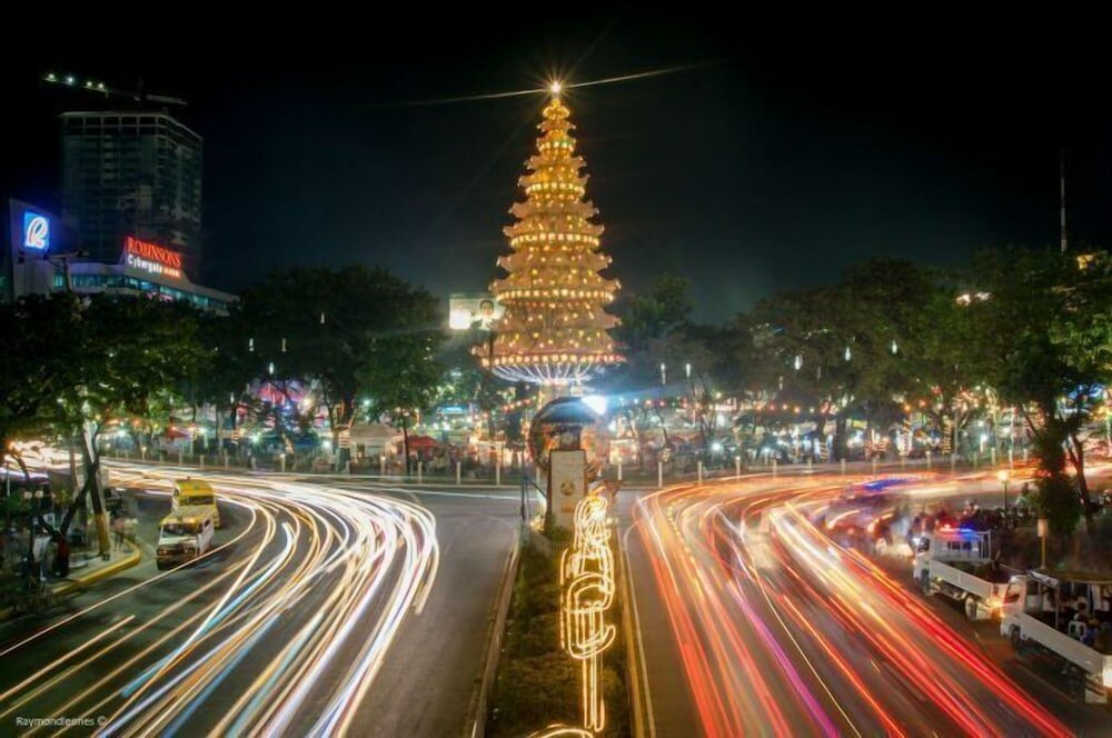 Фото Padgett Place - Deluxe Suites