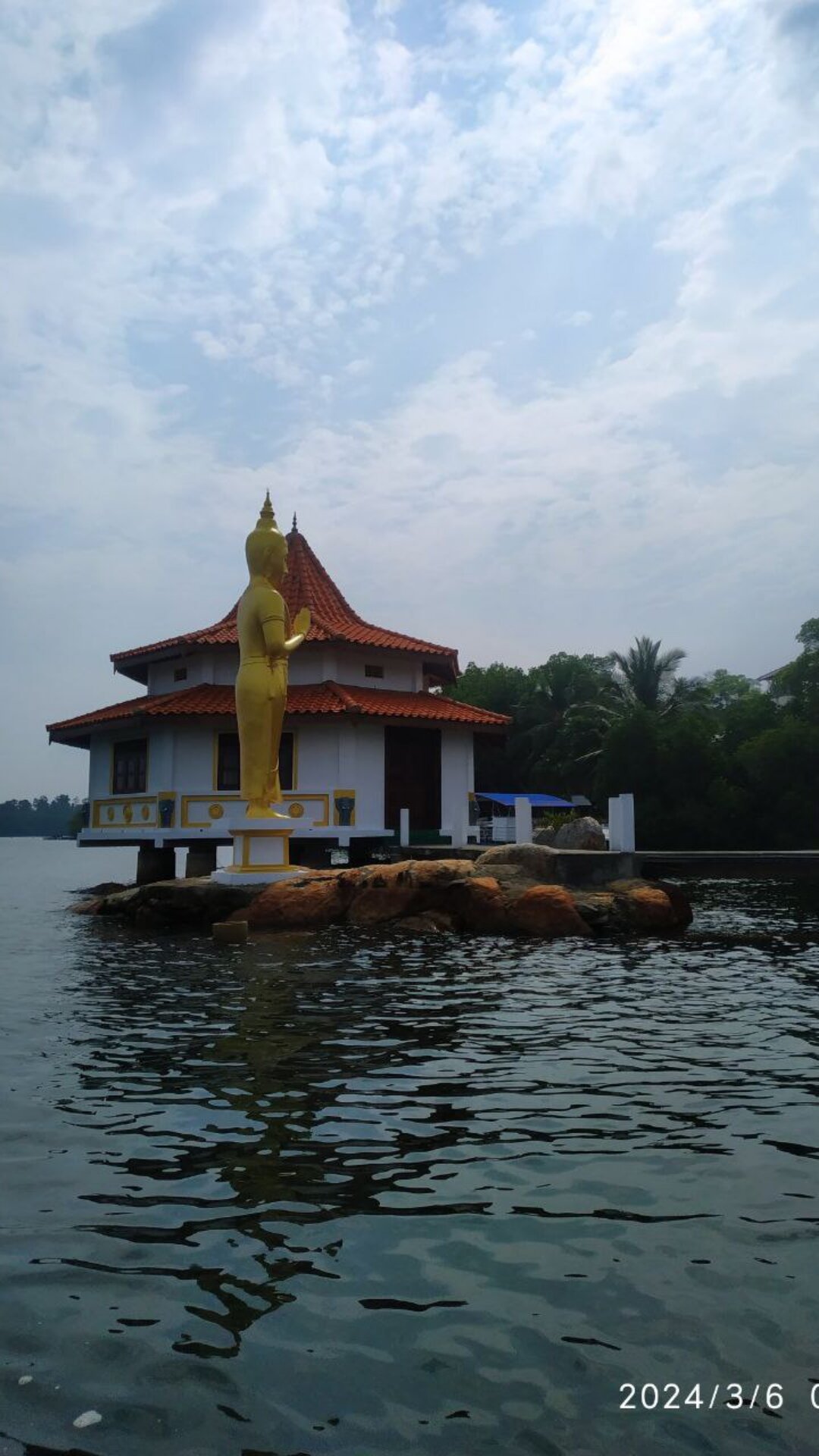 Фото Hibiscus Beach Hotel & Villas