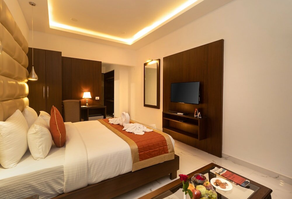 Фото V One Pride