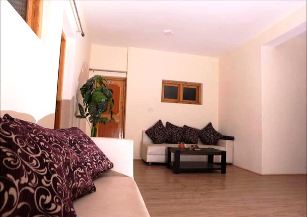 Фото Tih Ladakh Orchard House