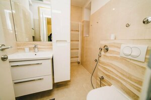 Гостиница Modern Apartment Near Cathedral -best Location